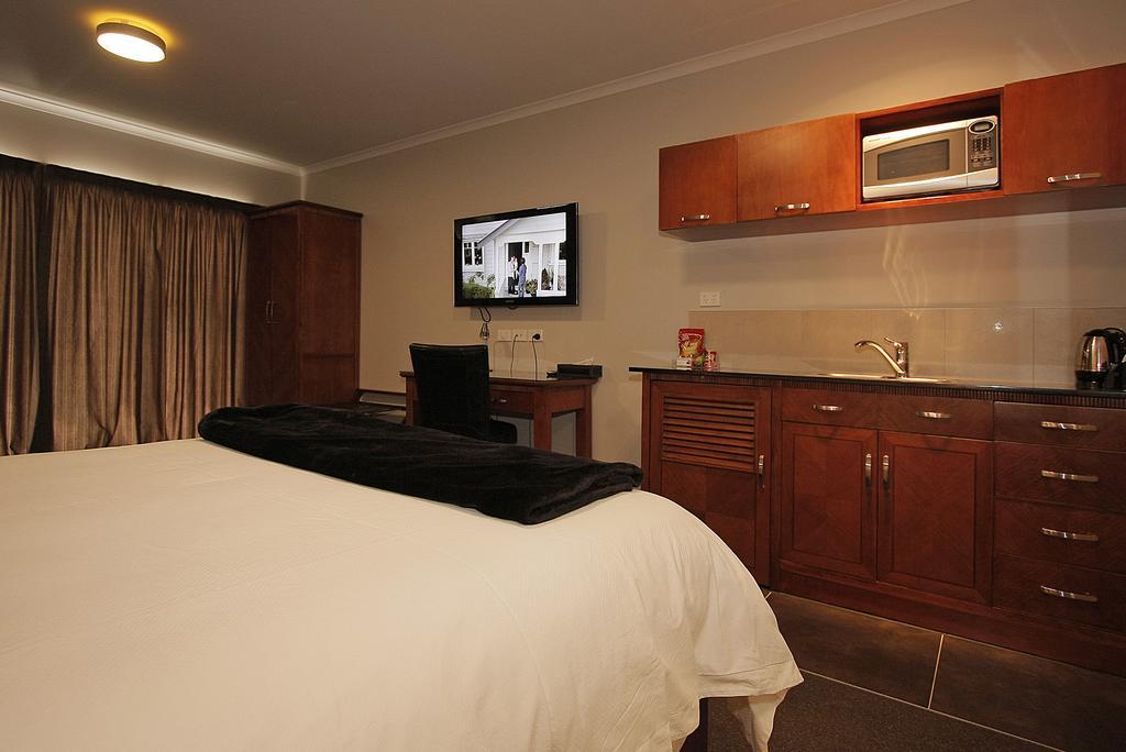 פלמרסטון נורת' City Corporate Motor Inn חדר תמונה