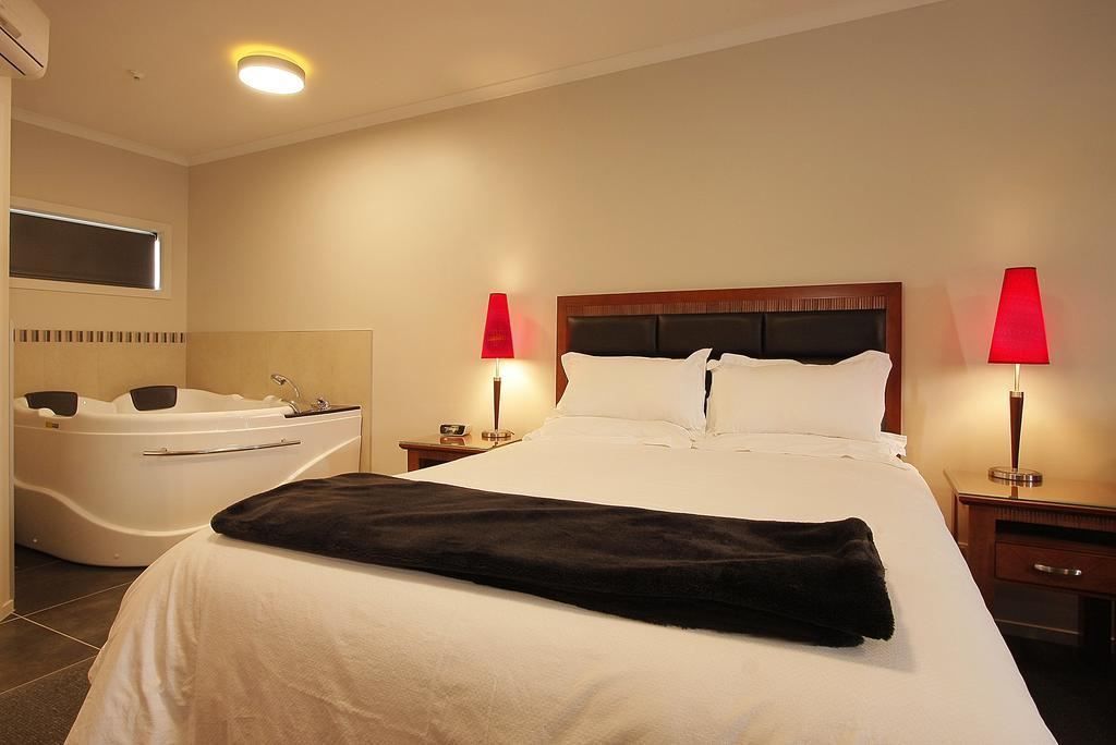 פלמרסטון נורת' City Corporate Motor Inn חדר תמונה