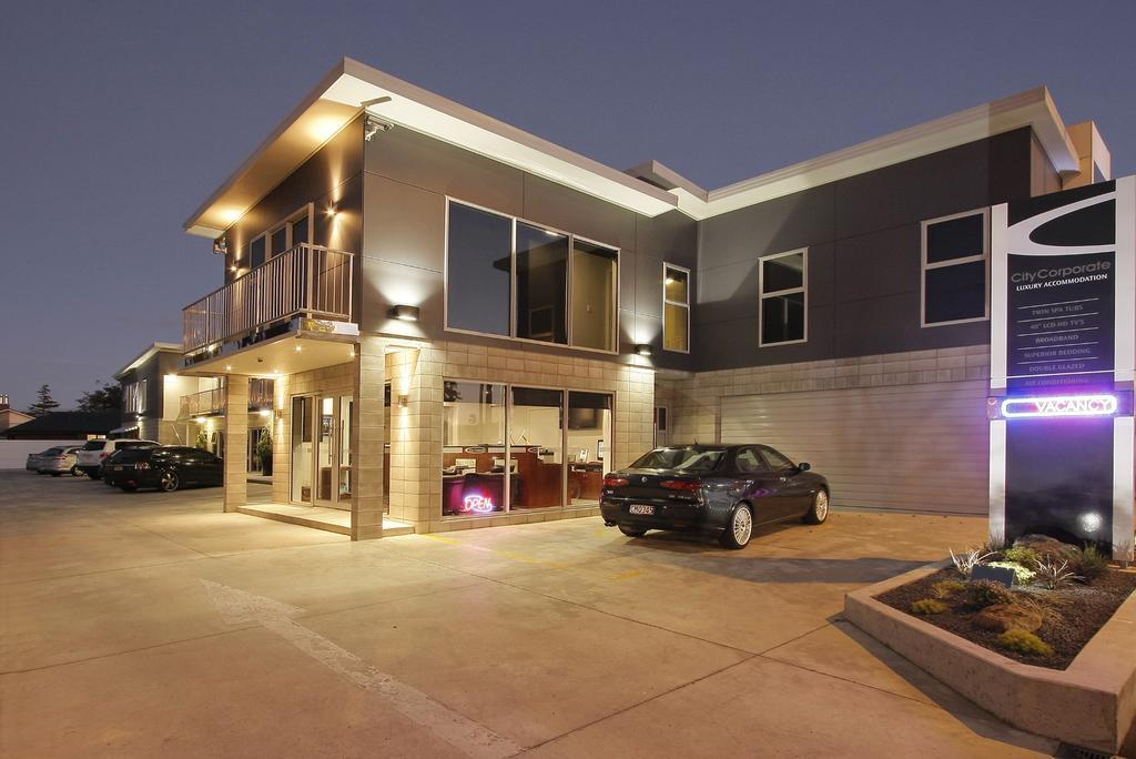 פלמרסטון נורת' City Corporate Motor Inn מראה חיצוני תמונה